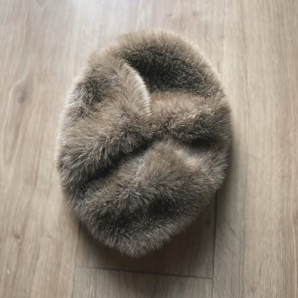 Plush Taupe Faux Fur Crossband Slipper